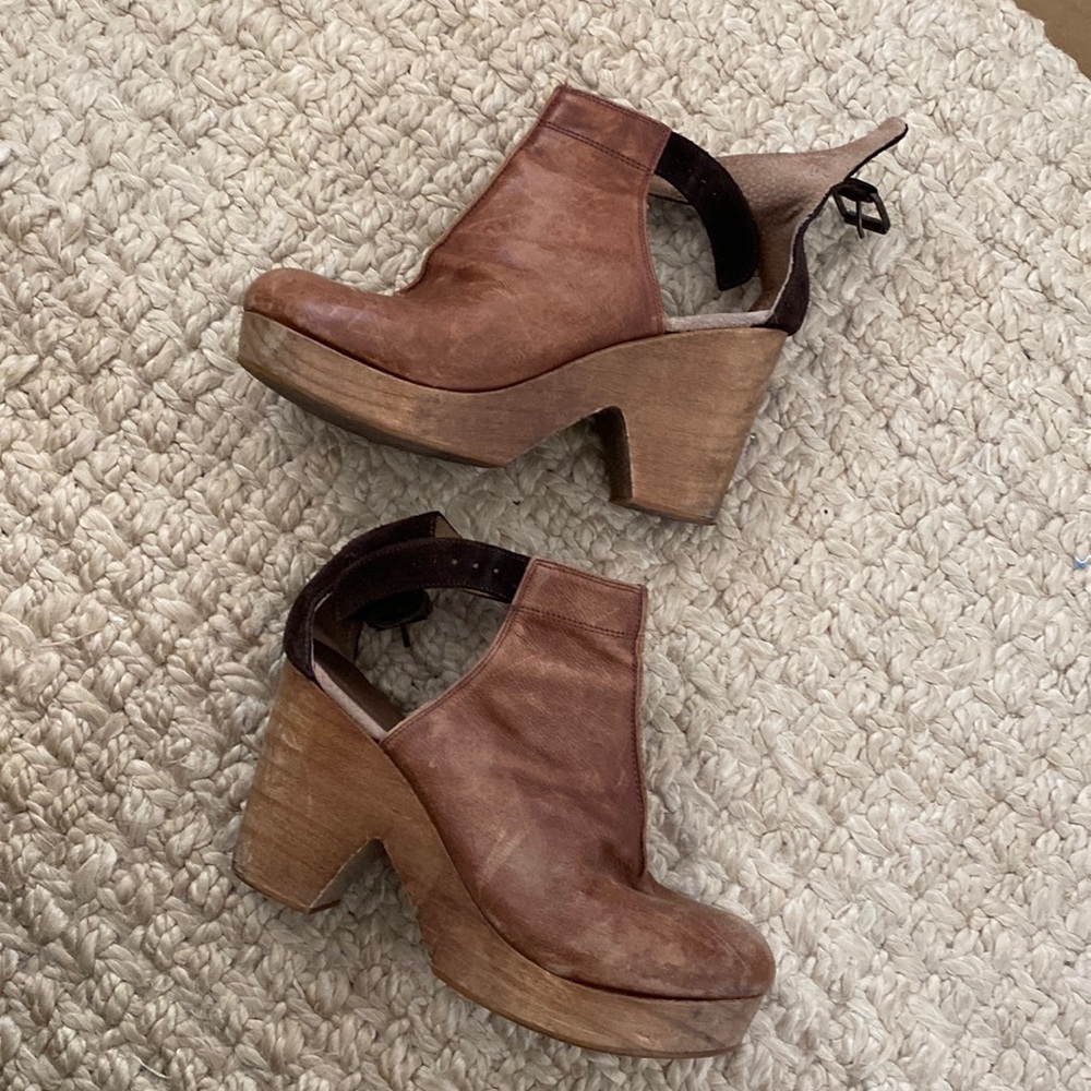 Free People Clog | 38